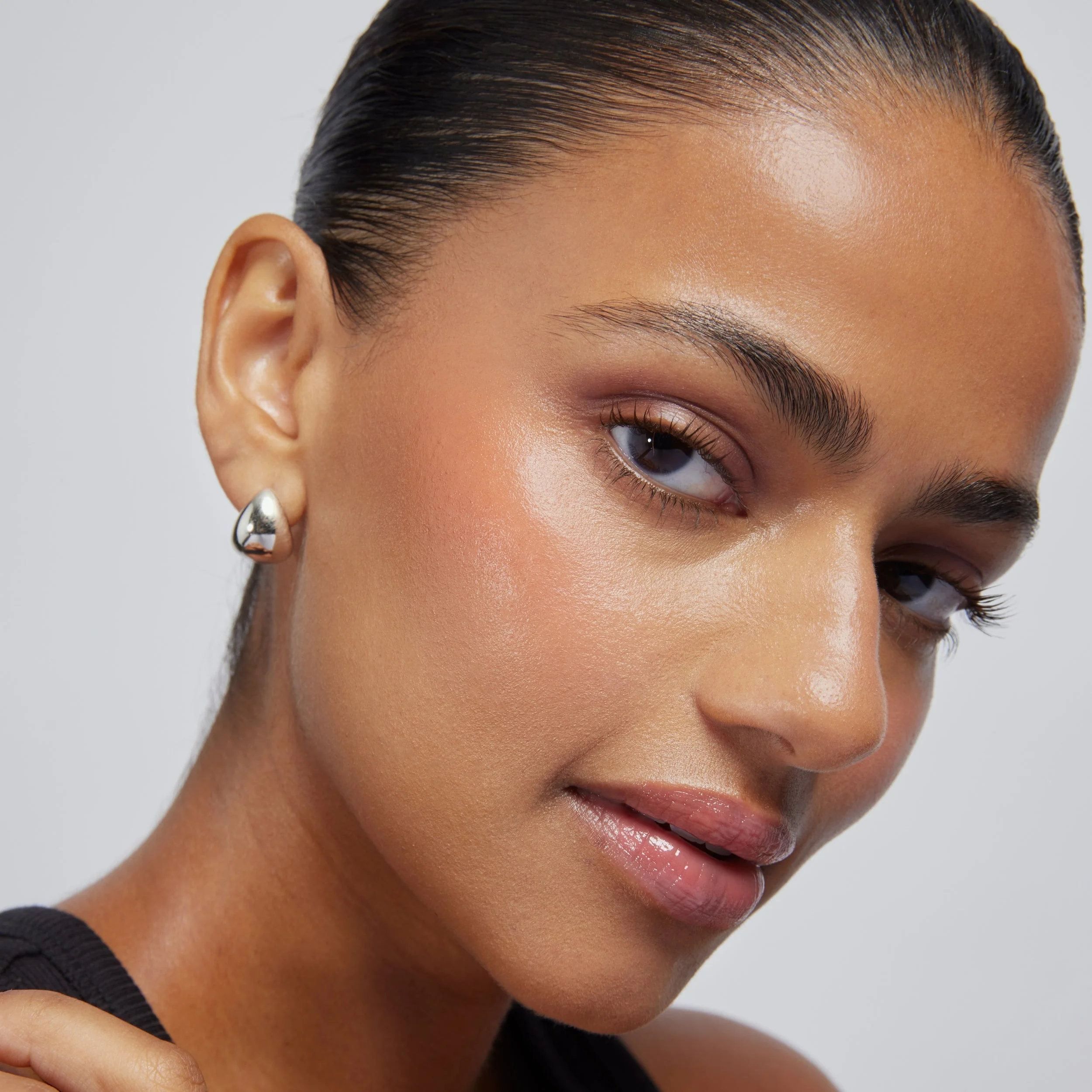 Face, Lips, Cheeks - Image 6