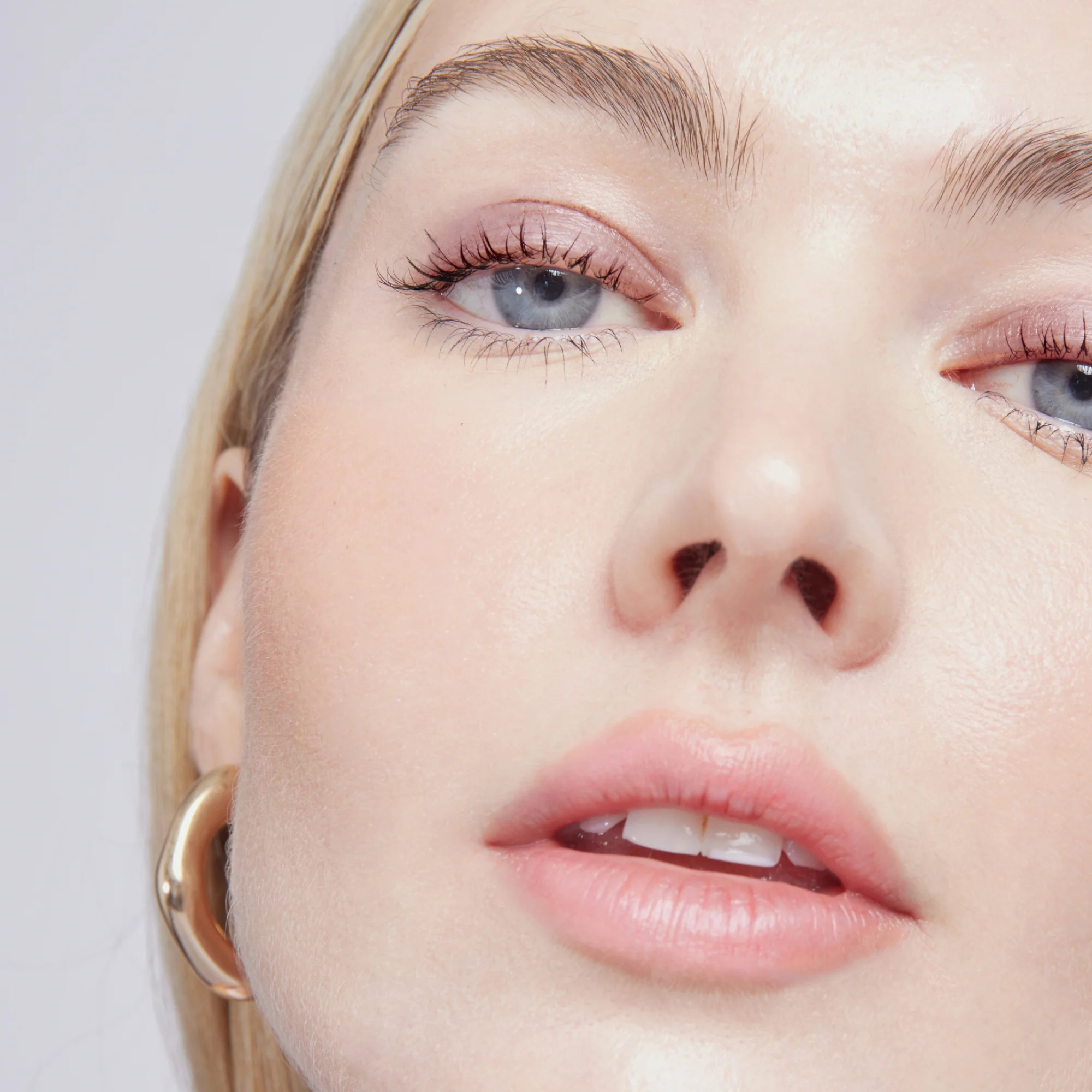 Sheer Stay - Image 13